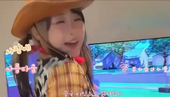 免费观看《pupu噗噗三部曲全系列》-西部牛仔影像带你领略别样温柔日常，体验治愈瞬间-噗噗恋爱vlog不容错过