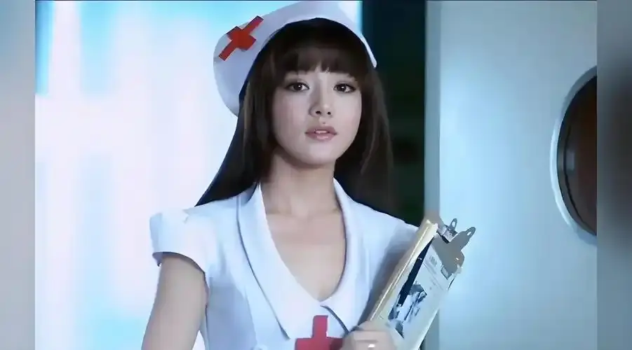 法国满天星《急救护士》全季超高清免费在线观看无删减-《急救护士》法国满天星系列医疗大片1080P全集无删减免费流畅播放-让你感受真实急救场景