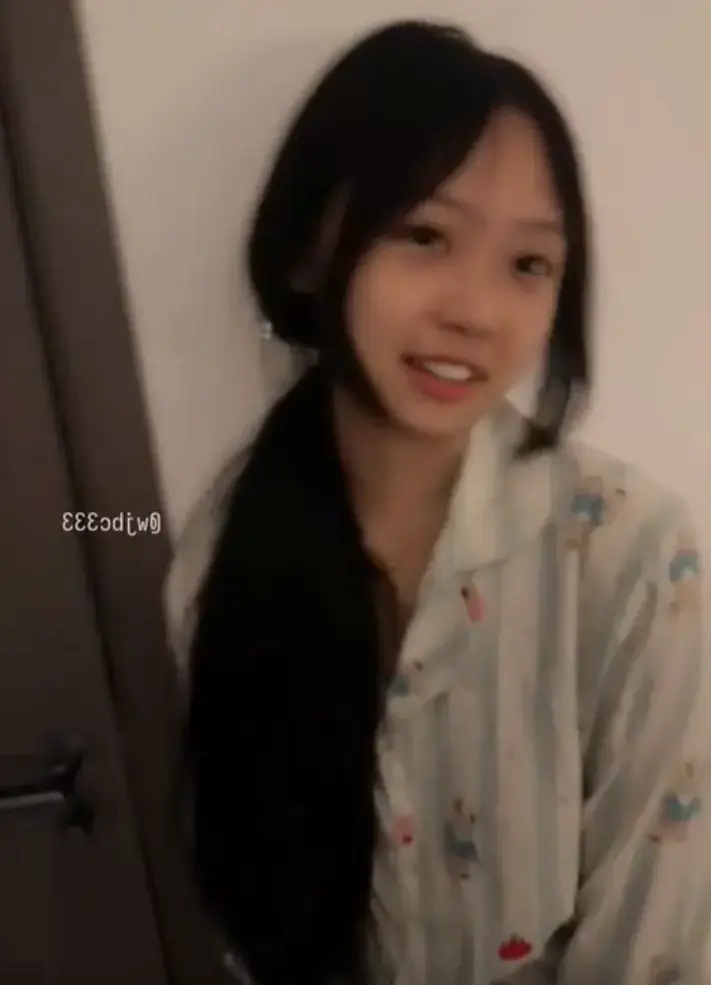 《湿妹刚满18岁》HD高清画质免费看_全季资源下载_无广告流畅播放-人人影视-湿妹事件引发的热议真相！