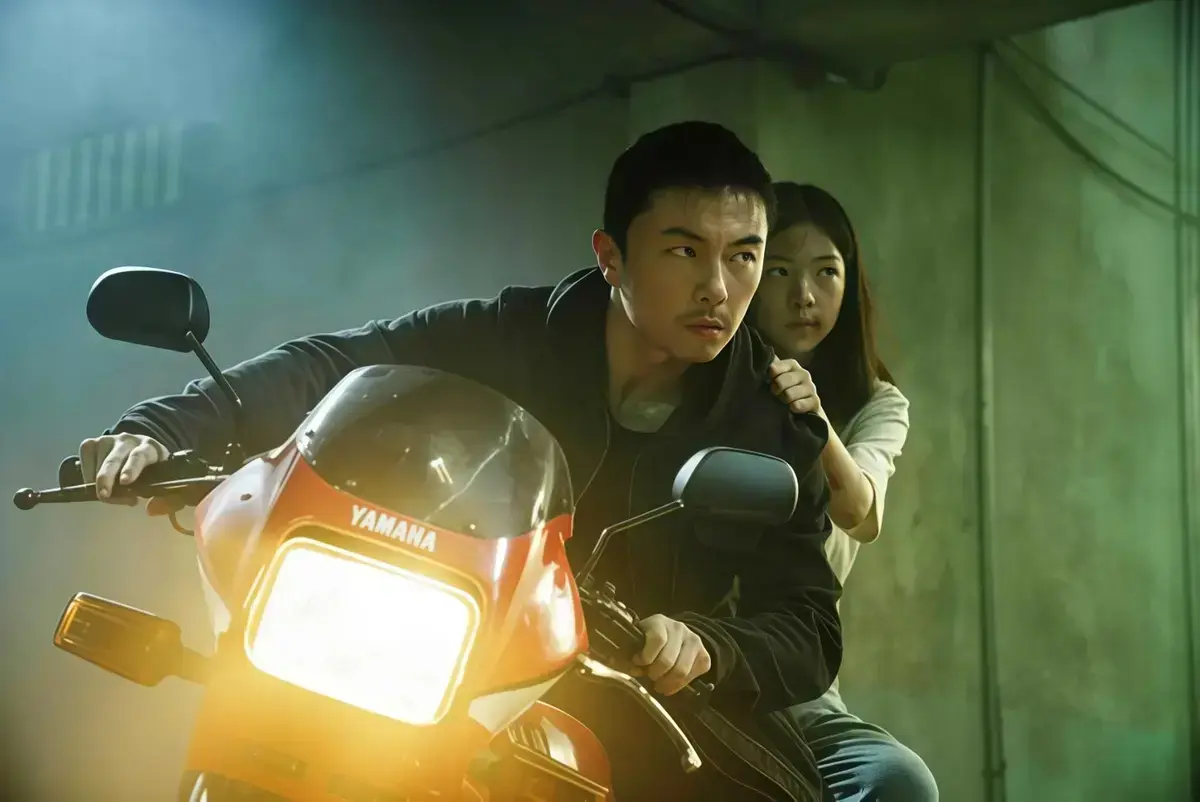 2026动作大片《火遮眼》超清4K未删减HD中字，免费在线观看，谢苗主演