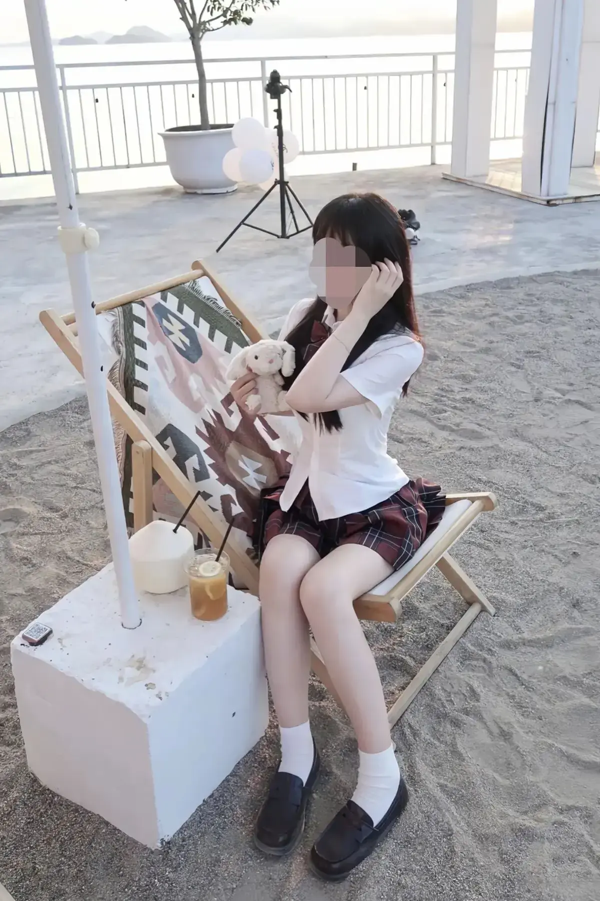 《成都日落甜茶景区网红视频合集》全网免费看，包含旅拍网红特色内容，高清画质流畅播放，精彩不容错过！